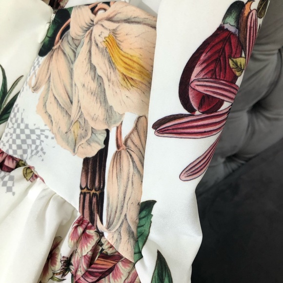 Anthropologie Cameo Dahlia Peplum Top - Picture 8 of 8